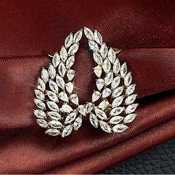 Gold Cubic Zircon Leaf Angel Wing Cuff Earrings - Picture 5 of 7